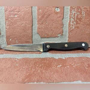 Chicago Cutlery Slicing Knive 1G11D 3.5” Black 3 Rivet Handle